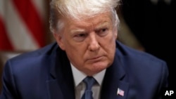 Дональд Трамп стане лише третім президентом за історію США, якому оголошують імпічмент