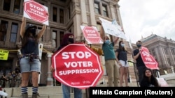 protest against Texas legislators