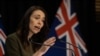 Perdana Menteri Selandia Baru Jacinda Ardern berbicara kepada media tentang perubahan pemilu 2020. (Foto: AFP)
