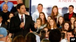 Republican president candidate Sen. Marco Rubio, speaks to supporters at the Guntersville Civic Center in Guntersville, Alabama, Dec. 1, 2015.