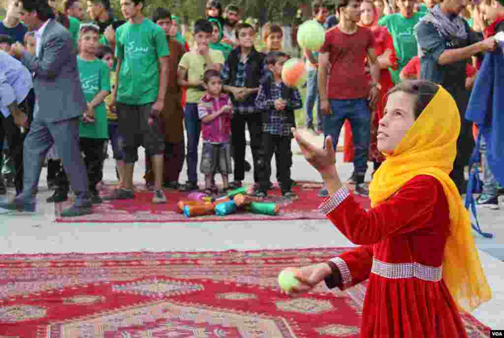 ددې فیستیوال موخه د خلکو په شونډو مسکا راوستل او دوي ته د پولیو د واکسین په اړه پوهاوۍ ورکول دي. 