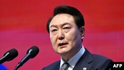 Yoon Suk Yeol