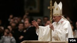 Paus Benediktus XVI memperingatkan bahwa masa depan di tahun 2012 kurang begitu cerah (foto: dok).