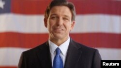 Gubernur Florida Ron DeSantis hari Rabu (24/5) secara resmi menyatakan pencalonannya sebagai kandidat presiden Partai Republik dalam pemilu 2024.