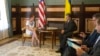 Посол США Марі Йованович передала вірчі грамоти президентові України Петру Порошенку у Києві 29 серпня 2016 р.