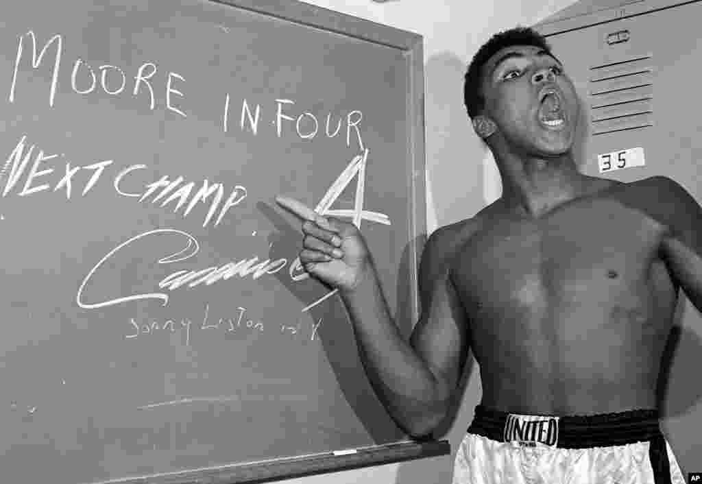 Muhammad Ali raqibi Archi Mur bilan ringga chiqishi oldidan, 15-noyabr, 1962-yil.