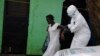 Perempuan Afrika Barat Berisiko Lebih Besar Terinfeksi Ebola