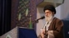 Kiongozi wa juu wa Iran Ayatollah Ali Khamenei akitoa hutba ya Ijumaa mjini Tehran, Iran, Jan. 17, 2020. 