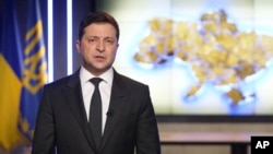 Ukrajinski predsjednik Volodimir Zelenski obraća se naciji 24. februara 2022.