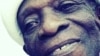 Tony Allen fut dans les années 60 et 70 le batteur et directeur musical de Fela Kuti, avec qui il créa l'afrobeat.