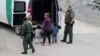 Arrestations de migrants à la frontière sud des Etats-Unis, San Diego, 9 décembre 2018.