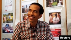Presiden terpilih Joko "Jokowi" Widodo dalam sebuah wawancara di Jakarta (10/7). (Reuters/Darren Whiteside)