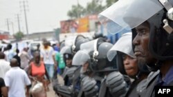 Des policiers déployés dans Kinshasa, 12 janvier 2015.