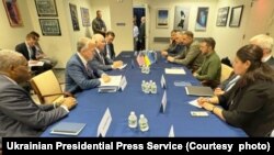 Зустріч президента України Володимира Зеленського та американських законодавців, Нью-Йорк, 23 вересня 2024. Фото: Офіс президента України