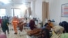 ຜູ້ເຄາະຮ້າຍ ໄດ້ຮັບການປິ່ນປົວຢູ່ທີ່ ໂຮງໝໍພາກພື້ນ Morowali ຫຼັງເຫດການລະເບີດ ຢູ່ເຕົາຫຼອມນິກເກີລ ຂອງບໍລິສັດ Indonesia Tsingshan Stainless Steel (ITSS) ໃນ ເມືອງໂມໂຣວາລີ, ແຂວງສຸລາເວສີຕອນກາງ,​ ອິນໂດເນເຊຍ,​ ວັນທີ 24 ທັນວາ 2023, ໃນພາຍນີ້ ເຊິ່ງຖ່າຍໂດຍ Antara Foto. 