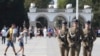 Почесна варта біля Могили невідомого солдата у Варшаві, де зосереджені церемонії 80-річчя вибуху Другої Світової війни 1 вересня 2019 р.
