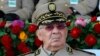 Le patron de l'armée rejette encore la transition réclamée par la contestation