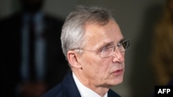 Генералниот секретар на НАТО кажа дека поддршката не е милостина, туку инвестиција во „нашата сопствена безбедност“