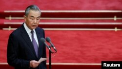 Kineski ministar vanjskih poslova Wang Yi govori u Velikoj dvorani naroda u Pekingu, Kina, 5. rujna 2024.