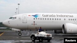 Pesawat Garuda Indonesia di landasan Garuda Maintenance Facility AeroAsia di Bandara Soekarno-Hatta, 13 Maret 2019. (Foto: Willy Kurniawan/Reuters)