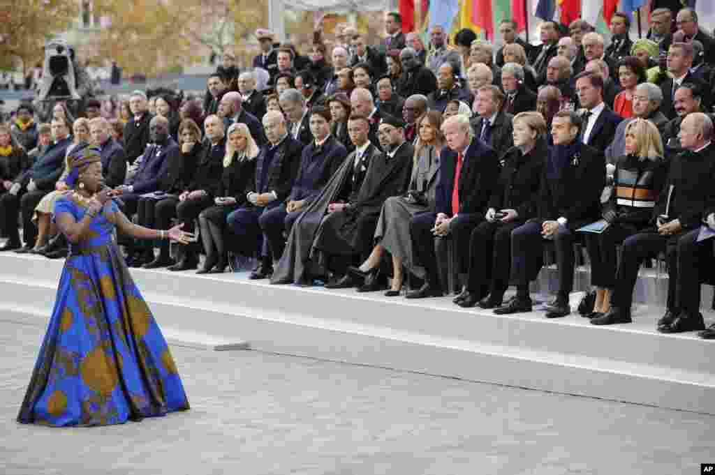 Benin's Angelique Kidjo performs in front of heads of states and world leaders at the Arc de Triomphe, Nov. 11, 2018 in Paris.
