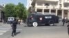 ARCHIVES - Des agents de la police au centre-ville de Dakar, le 25 juillet 2017. (VOA/Seydina Aba Gueye)