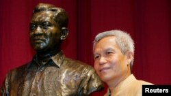 Lao missing activist Sombath Somphone (2005 file photo) 