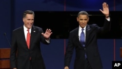 Capres Partai Republik, Mitt Romney dan Presiden Barack Obama akan kembali bertemu dalam Debat Capres kedua di Universitas Hofstra di Hempstead, New York, Selasa malam 16 Oktober (foto: dok). 