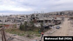 ភាព​ខ្ទេច​ខ្ទី​ក្នុង​ក្រុង​ Kobani បន្ទាប់​ពី​ការ​វាយ​ប្រហារ​របស់​ក្រុម​រដ្ឋ​អ៊ីស្លាម​និយម​អស់​រយៈពេល​៥ខែ។